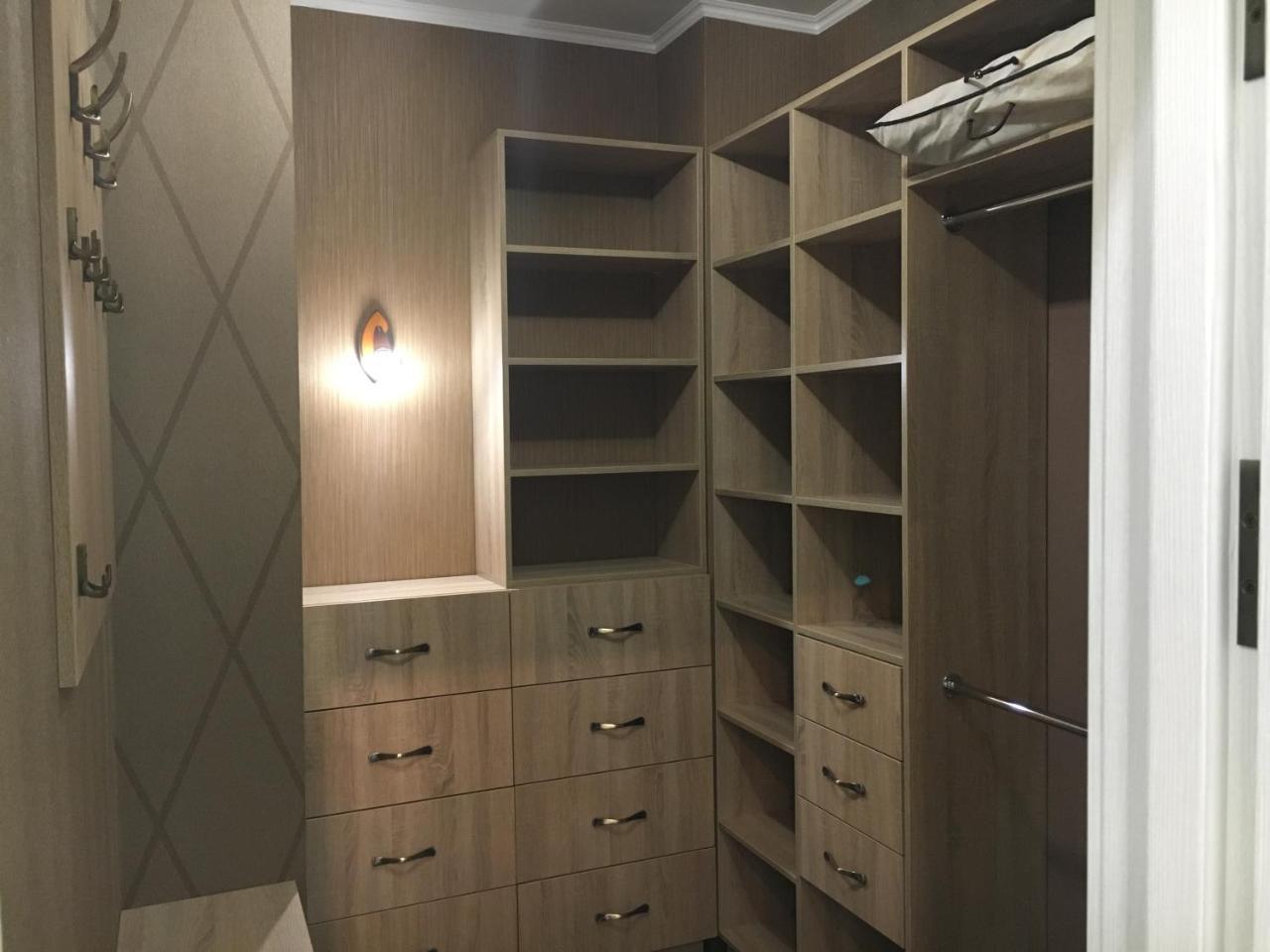 L&A Apartment キエフ エクステリア 写真